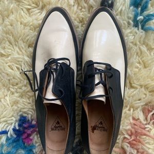 John Fluevog patent leather brogue style shoes worn twice!